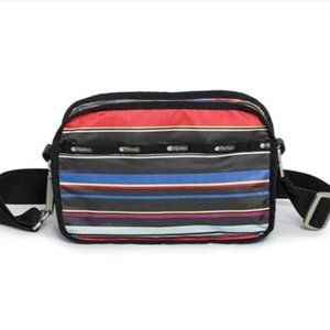 LeSportsac Essential CR Camera Bag